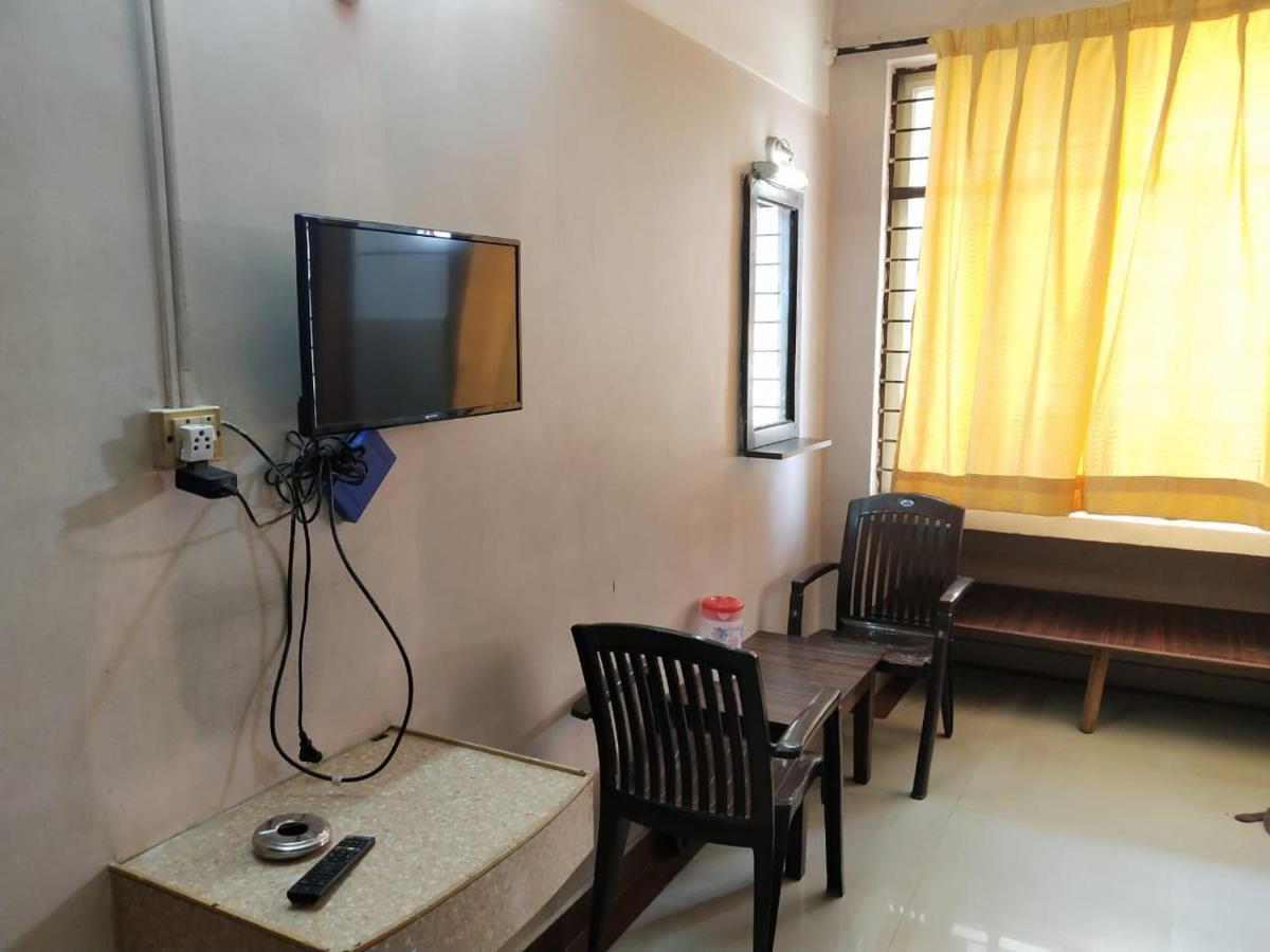 Iroomz Hoysala Residency Ballari Zewnętrze zdjęcie