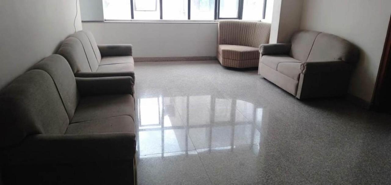 Iroomz Hoysala Residency Ballari Zewnętrze zdjęcie